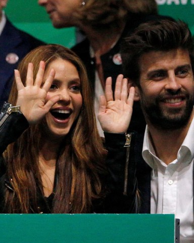 Editorial Use OnlyMandatory Credit: Photo by Ella Ling/BPI/Shutterstock (10482668bp)Shakira and Gerard Pique wave to friendsDavis Cup Finals by Rakuten, Day 7, Tennis, La Caja Magica, Madrid, Spain - 24 Nov 2019