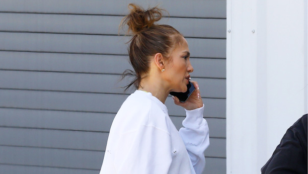 Jennifer Lopez's Crop Top & Neon Leggings Deal: Shop Her Look