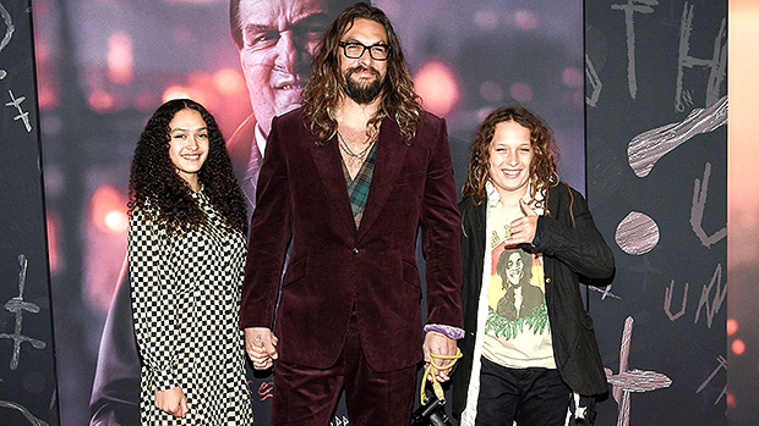 Jason Momoa Poses With Kids In New Photo After Lisa Split