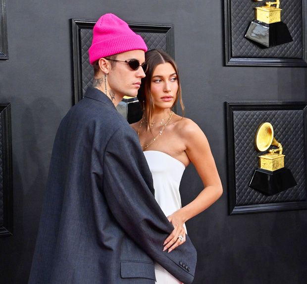 Justin Bieber Hailey Baldwin Grammys 2022 