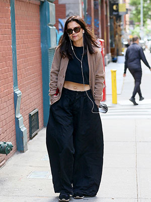 Katie Holmes Rocks Baggy Jeans & $4K Chanel Bag While Out Walking