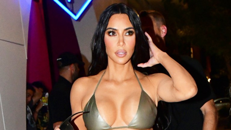 Kim Kardashian Shows Off Silver Bikini In Pool In Throwback Photo Hollywood Life