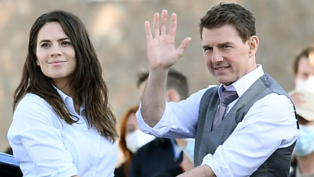 Tom Cruise & Hayley Atwell Reportedly Split After 2 Years Together ...