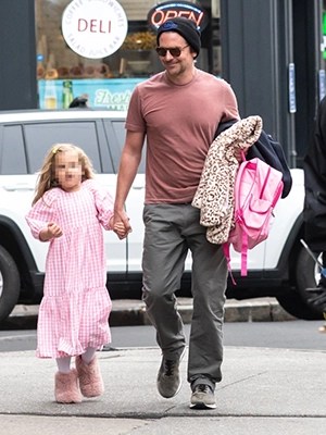 Celebrity Dads With Their Kids: Cute Pics Of Scott Disick & More