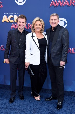 Todd Chrisley, Julie Chrisley, Chase Chrisley 53. Yıllık Academy Of Country Müzik Ödülleri - Gelenler, Las Vegas, ABD - 15 Nisan 2018