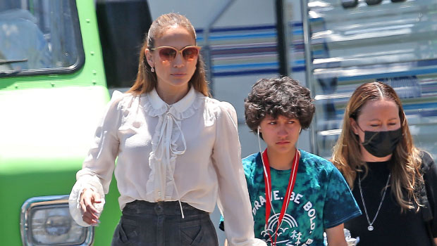 Ben Affleck Wraps His Arm Around J.Lo’s Child Emme, 14, As They Visit Him On Set