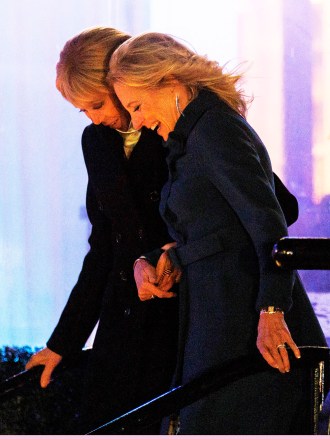 First Lady Dr Jill Biden and Brigitte Macron, wife of French President Emmanuel Macron, depart after having dinner at Fiola Mare restaurant, in Washington, DC, U.S., on Wednesday, November 30 2022. Biden will welcome French President Emmanuel Macron for his first White House state dinner in more than three years on Thursday, setting aside recent tensions with Paris over defense and trade issues. trade to celebrate the oldest alliance of the United States.  Credit: Ting Shen/Pool through CNP.  November 30, 2022 Photo: First Lady Dr. Jill Biden and Brigitte Macron, wife of French President Emmanuel Macron, depart after having dinner at Fiola Mare restaurant, in Washington, DC, USA, on Wednesday, November 30, 2022. Biden will welcome French President Emmanuel Macron to his first state dinner at the White House in more than three years on Thursday, setting aside recent tensions with Paris on defense and trade issues to celebrate America's oldest alliance.  Credit: Ting Shen/Pool through CNP.  Photo credit: Ting Shen - Pool via CNP / MEGA TheMegaAgency.com +1 888 505 6342 (Mega Agency TagID: MEGA922267_006.jpg) [Photo via Mega Agency]