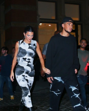 NEW YORK, NY - Kendall Jenner and boyfriend Devin Booker were seen holding hands after attending Fai Khadra's birthday at Zero Bond in New York City. Photo by Kendall Jenner, Devin Booker BACKGRID USA 9 September 2022 Byline required: Fernando Ramales / BACKGRID USA: +1 310 798 9111 / usasales@backgrid.com UK: +44 208 344 2007 / uksales@backgrid.com *UK Client - Children pictured Please pixelate your face before publishing*