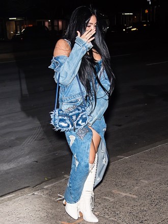 Lourdes Leon, wearing a denim ensemble, arrives late to the Marc Jacobs Runway Show 2023 and is turned away to enter the 1st of the 2 shows at the Park Avenue Armory in New York City, New York, USA.  Pictured: Lourdes Leon Ref: SPL5519400 030223 NON-EXCLUSIVE Picture by: Ouzounova / SplashNews.com Splash News and Pictures USA: +1 310-525-5808 London: +44 (0)20 8126 1009 Berlin: +49 175 3764 166 photodesk @splashnews.com World Rights