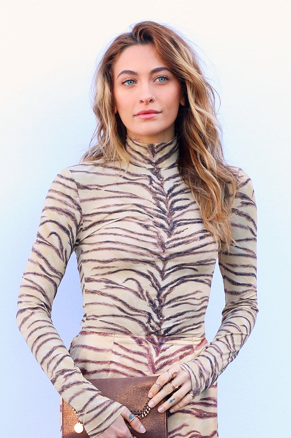 Stella McCartney : Photocall - Paris Fashion Week - Womenswear Fall/Winter 2024-2025
