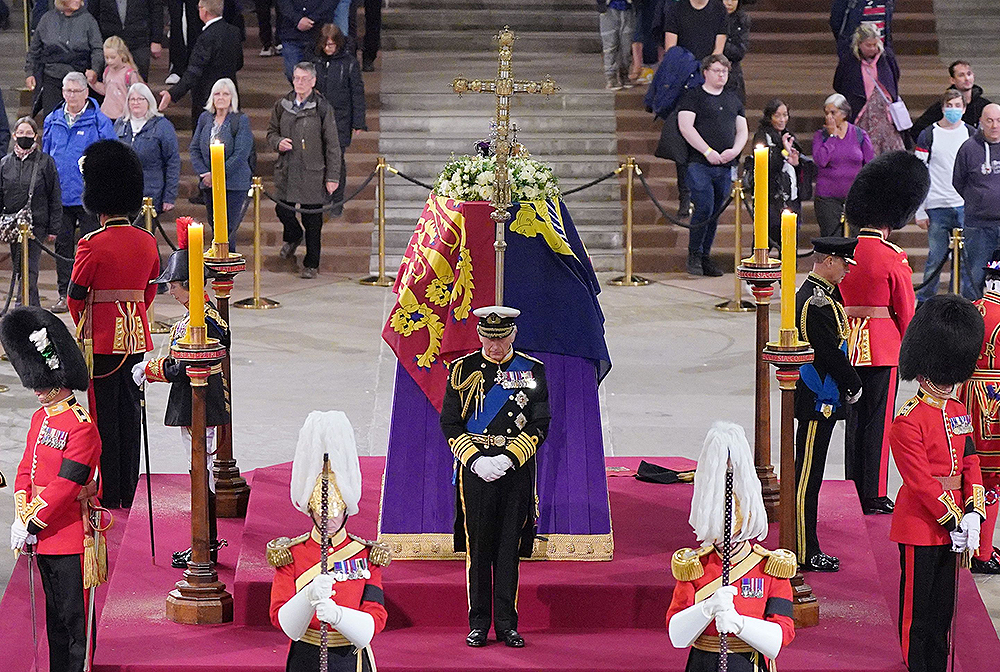 Vigil following death of Queen Elizabeth II, Westminster Hall, London, UK - 16 Sep 2022