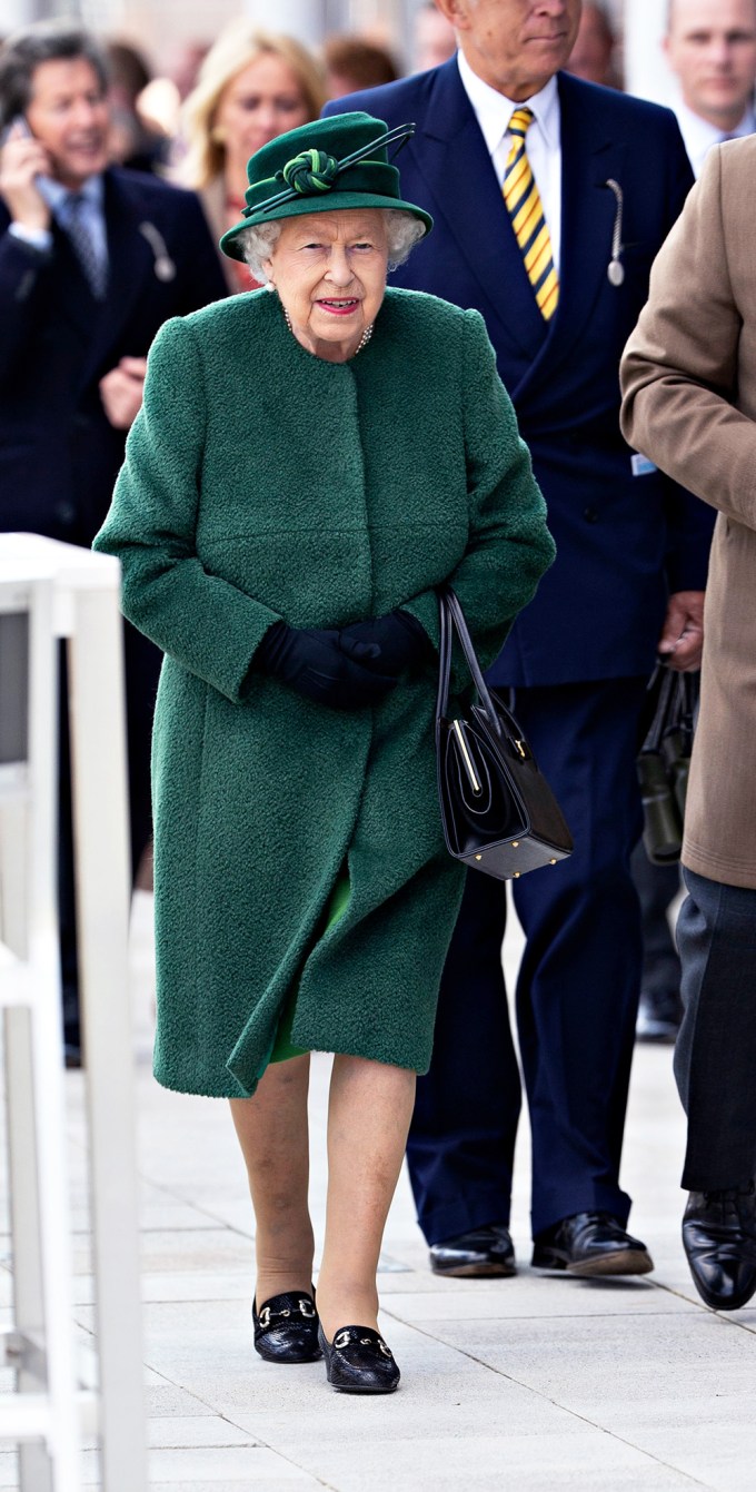 The Queen In Emerald Green
