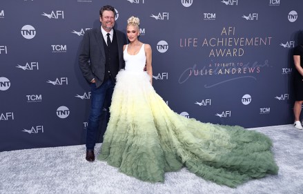 Blake Shelton y Gwen StefaniAFI Life Achievement Award and Gala, Llegadas, Hollywood, Los Ángeles, California, EE.UU. - 09 de junio de 2022