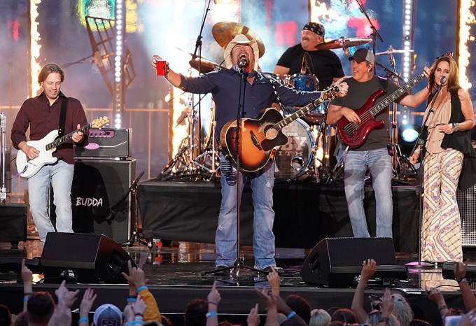 Toby Keith on stage