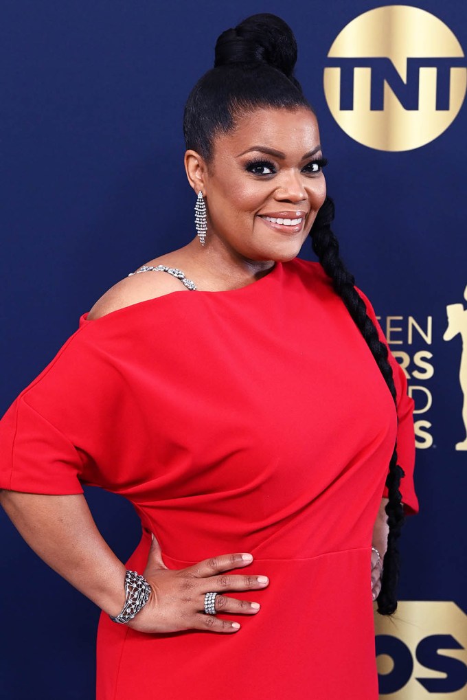 Yvette Nicole Brown at the 2022 SAG Awards