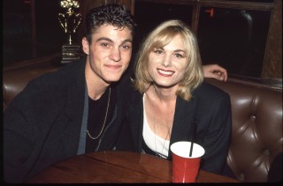 Brian Austin Green and sister Laura
Thunder Roadhouse 'Easy Rider'
October 15, 1993
Brian Austin Green and sister Laura.
Thunder Roadhouse 'Easy Rider'.
Photo by: A. Berliner®Berliner Studio/BEImages