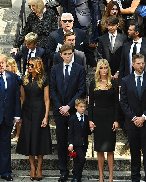 Barron Trump Towers Over Donald & Melania At Ivana’s Funeral: Photo ...