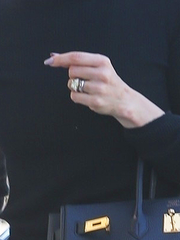 J lo new on sale ring