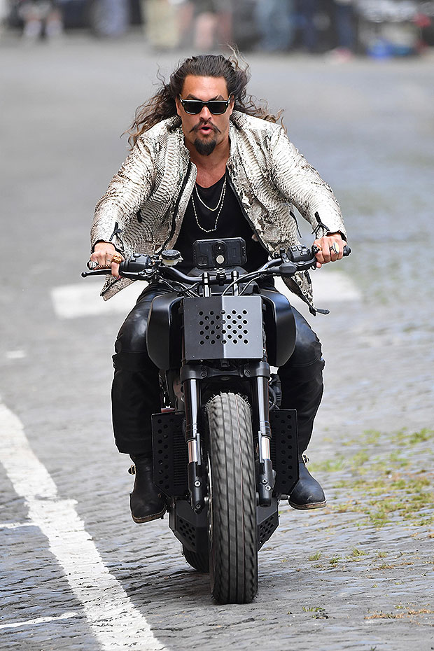 Jason Momoa Involved In Head On Crash With Motorcycle Hollywood Life 9267