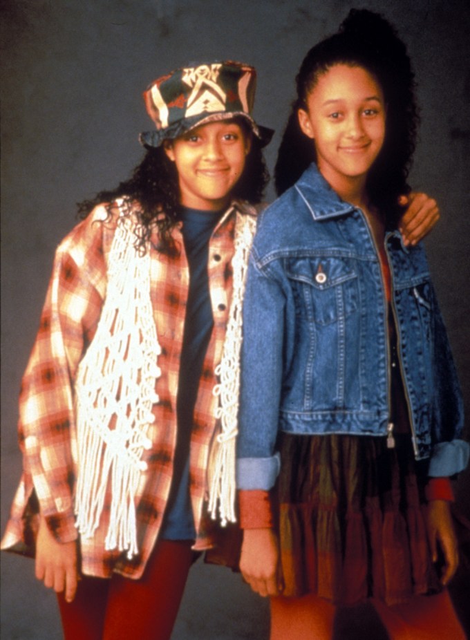 Tia And Tamera Mowry Photos Of The Sisters Hollywood Life