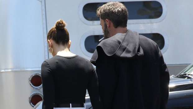 Jennifer Lopez and Ben Affleck Hold Hands On the Set of His New Nike Movie thumbnail