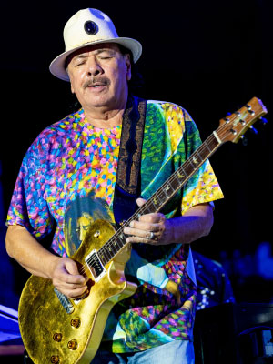 Carlos Santana Collapses During Michigan Concert – The Hollywood Reporter