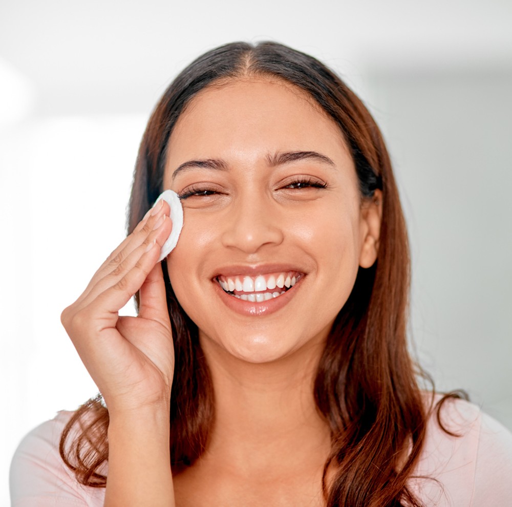 HighestRated Exfoliating Pads of 2023 Hollywood Life Reviews