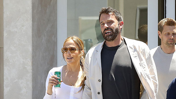 Ben Affleck & Jennifer Lopez Go Shopping For A New Car: Photos