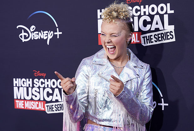 Jojo Siwa In First Photos Since Candace Cameron Bure Drama Hollywood Life