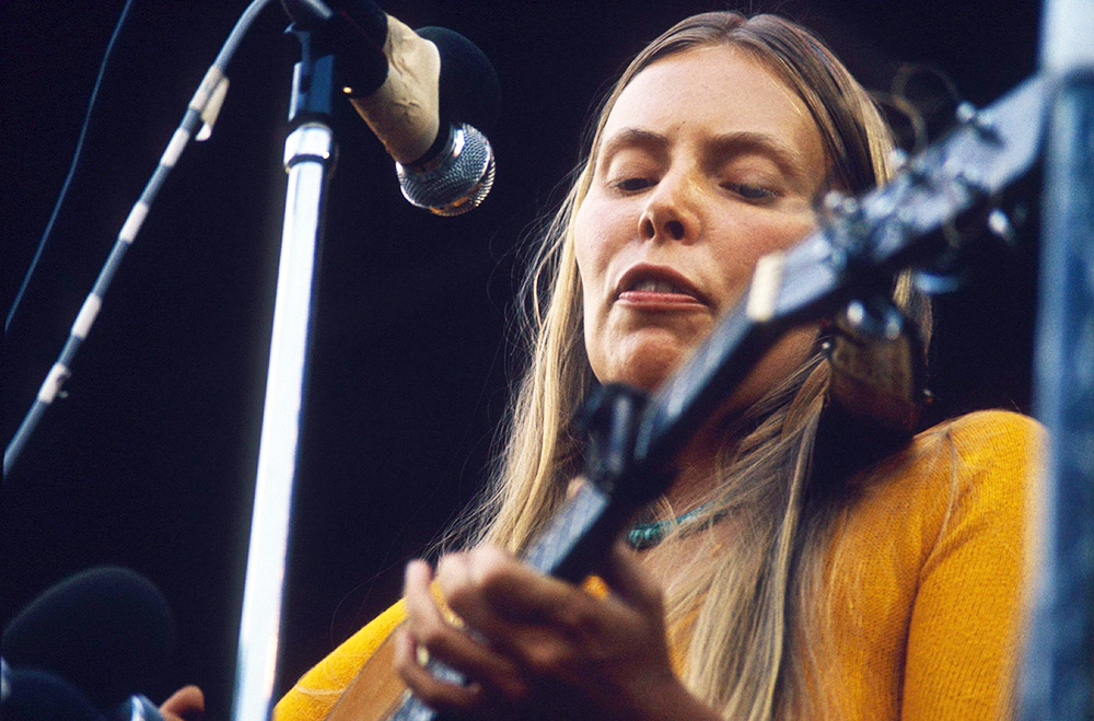 JONI MITCHELL
Various