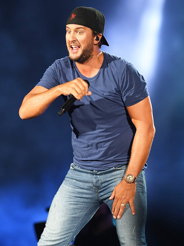 Luke Bryan Falls During Concert Watch Him Slip & Continue Performing