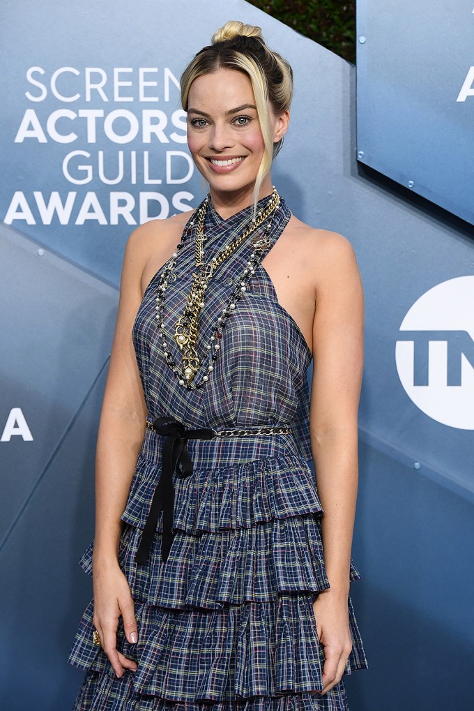 Margot Robbie At The 2020 Screen Actors Guild Awards