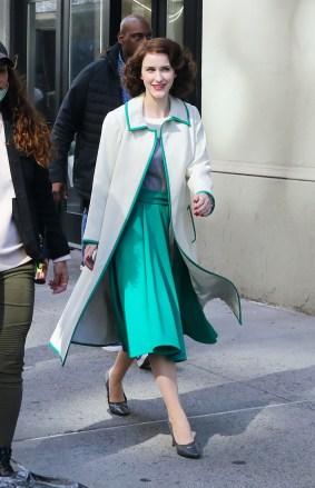 Rachel Brosnahan pictured at "The Marvelous Mrs. Maisel" located in midtown Manhattan.  Pictured: Rachel Brosnahan Ref: SPL5489603 290922 NON EXCLUSIVE Photo by: Jose Perez / SplashNews.com Splash News and Pictures USA: +1 310-525-5808 London: +44 (0)20 8126 1009 Berlin: +49 175 3764 166 photodesk@splashnews.com Global Rights