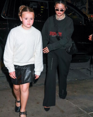 West Hollywood, CA - *EXCLUSIVE* - Nicola Peltz was spotted arriving together with her husband Brooklyn, BFF Selena Gomez, and Selena's young half-sister Gracie at her birthday dinner at Cecconi's Restaurant in Los Angeles. Pictured: Selena Gomez, Gracie Teefey BACKGRID USA 8 JANUARY 2023 BYLINE MUST READ: affinitypicture / BACKGRID USA: +1 310 798 9111 / usasales@backgrid.com UK: +44 208 344 2007 / uksales@backgrid.com *UK Clients - Pictures Containing Children Please Pixelate Face Prior To Publication*