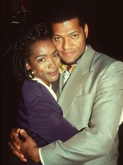 Anglela Bassett, Lawrence Fishburne
Angela Bassett, Sinbad
1993
"What's Love Got To Do With It" Premiere
Anglela Bassett, Lawrence Fishburne
Photo ® Berliner Studios/BEI