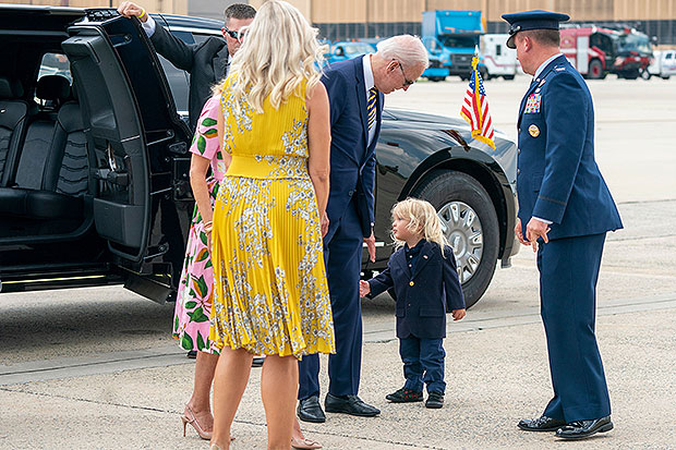 Joe Biden & Grandson Beau Wear Matching Blue Jackets: Photos – Hollywood  Life