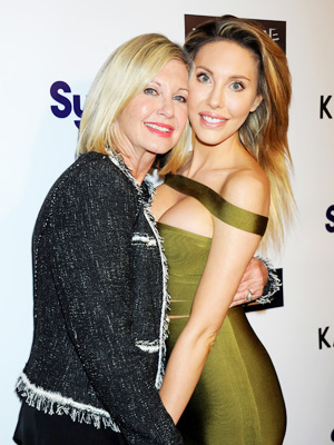 Oliva Newton-John and Chloe Lattanzi