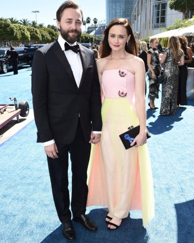 Vincent Kartheiser, Alexis Bledel
70th Primetime Emmy Awards - Limo Drop Off, Los Angeles, USA - 17 Sep 2018