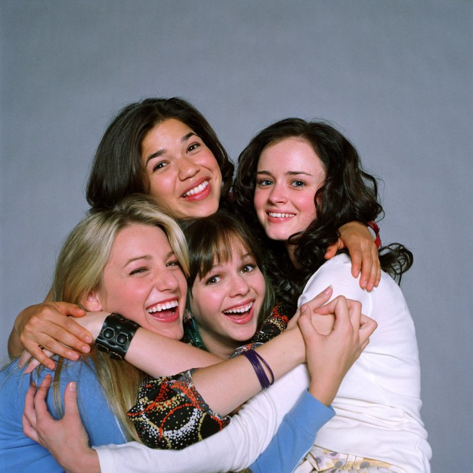 Alexis Bledel with the cast of ‘The Sisterhood of the Traveling Pants’