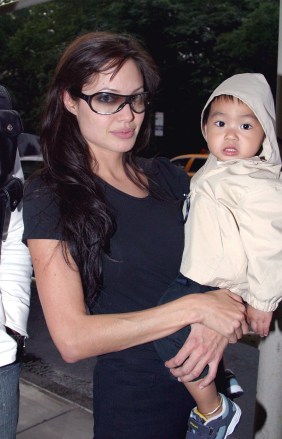 ANGELINA JOLIE AND HER ADOPTED SON MADDOX
ANGELINA JOLIE AND HER ADOPTED SON MADDOX, NEW YORK, AMERICA - 11 JUL 2003