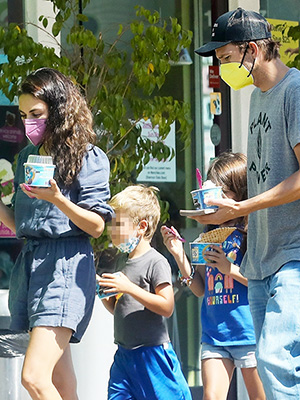 Ashton Kutcher, Mila Kunis & Kids Get Frozen Yogurt In Family Outing –  Hollywood Life