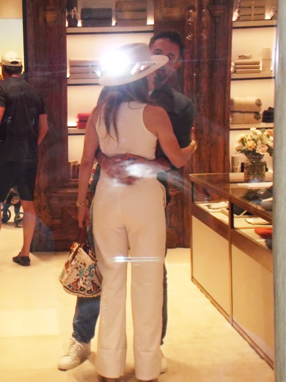 Jennifer Lopez and Ben Affleck arrive by surprise at Brunello Cucinelli, Milan, Italy - 25 Aug 2022