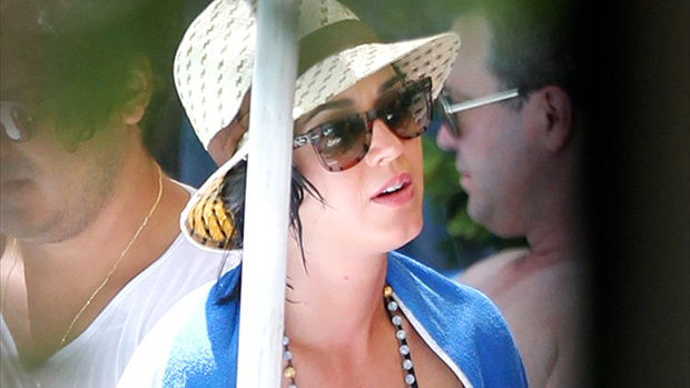 Katy Perry Rocks Black Swimsuit On Yacht Trip To Positano With Fiancé Orlando Bloom