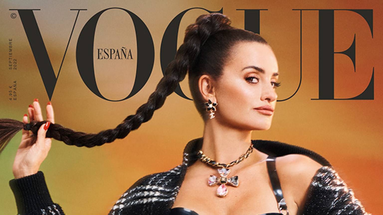 Penelope Cruz Covers ‘Vogue’ Spain: See Photos Of Latex Look