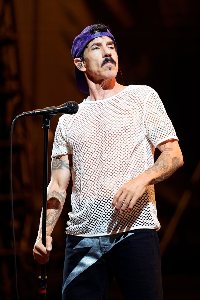 Anthony Kiedis Performs In Chicago