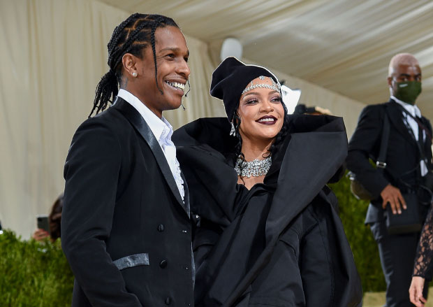 Rihanna, ASAP Rocky Take Pre-Sunrise Walk in NYC: Photos