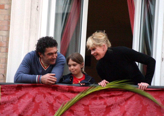 Antonio Banderas, Melanie Griffith & Stella In 2006