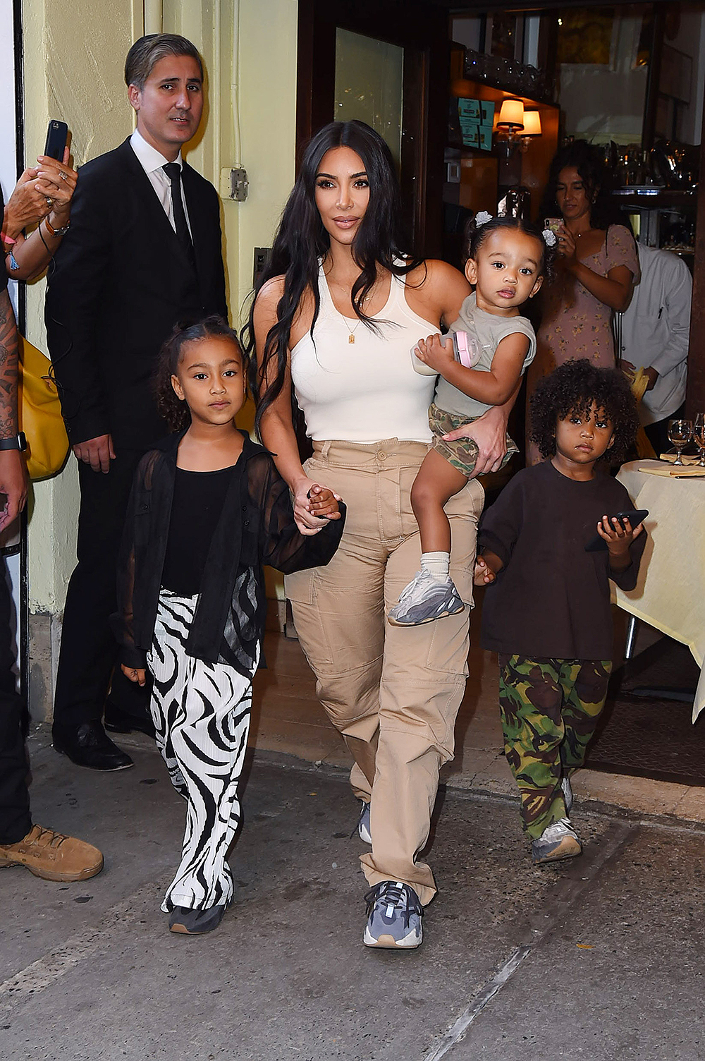 Kim Kardashian And Kanye West Grab Lunch At Cipriani After Church NYC