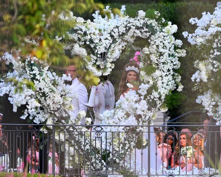 Teresa Giudice and husband Luis Ruelas kiss during their wedding ceremony in front of guests in New Jersey this evening Photo: Teresa Giudice,Luis Ruelas Ref: SPL5331117 060822 310-525-5808 London: +44 (0)20 8126 1009 Berlin: +49 175 3764 166 photodesk@splashnews.com World rights, no Polish rights, no Portuguese rights, no Russian rights