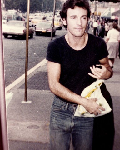 Bruce Springsteen Photographed by Nancy Barr
Bruce Springsteen-1980